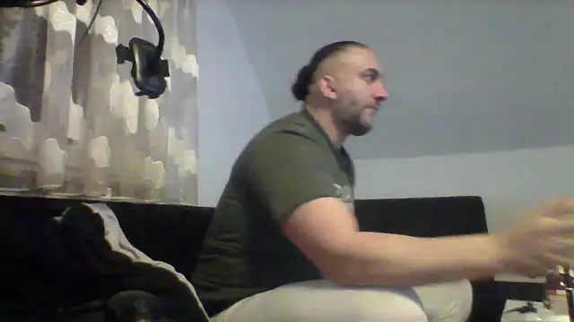 Snapshot of NewyorkDimi chatting on November 2025 03:38:02 AM NewyorkDimi online show from November 2025 03:38:02 AM