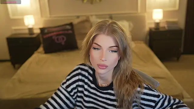 Stacy054 online show from November 2025 01:20:01 PM