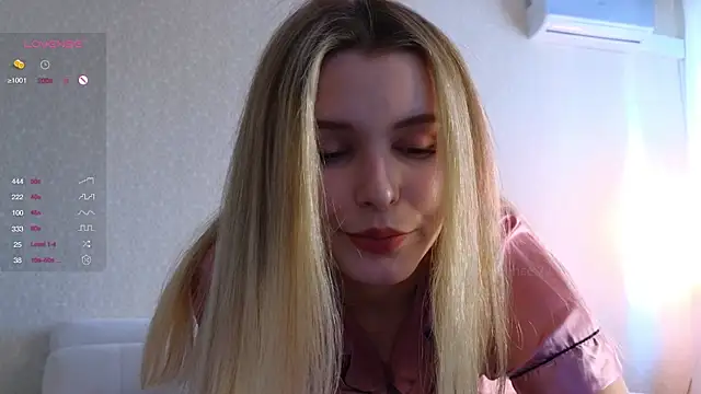 Snapshot of elsa_limerence chatting on January 2025 09:57:01 AM elsa limerence online show from January 2025 09:57:01 AM