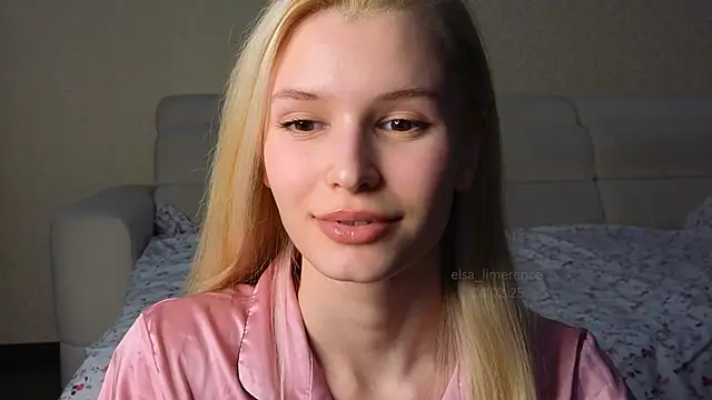 Snapshot of elsa_limerence chatting on February 2025 03:09:01 PM elsa limerence online show from February 2025 03:09:01 PM