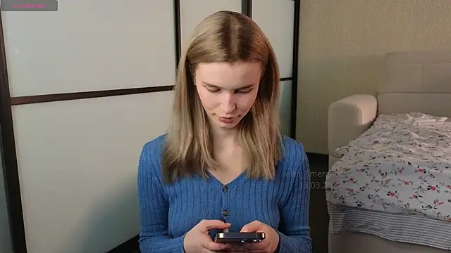 Snapshot of elsa_limerence chatting on March 2025 08:15:01 AM elsa limerence online show from March 2025 08:15:01 AM