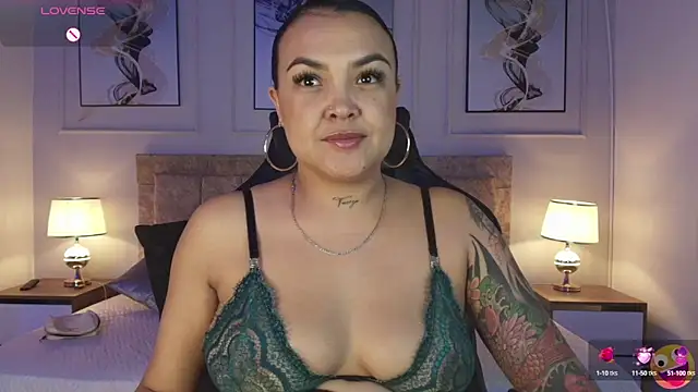 Snapshot of lyn_adamns chatting on March 2025 11:26:01 PM lyn adamns online show from March 2025 11:26:01 PM