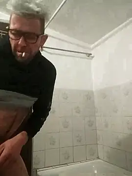 Snapshot of jonyfree1978 chatting on February 2025 10:09:01 PM jonyfree1978 online show from February 2025 10:09:01 PM