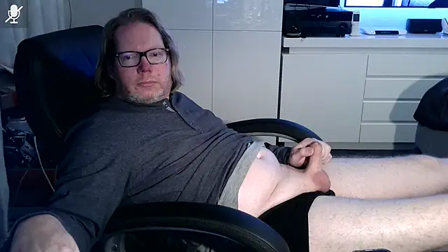 VSteph online show from October 2025 09:12:02 PM