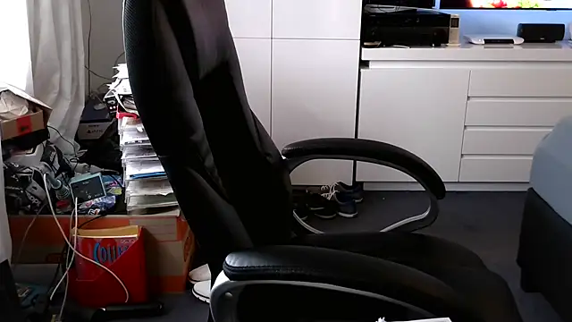 VSteph online show from October 2025 01:43:02 PM