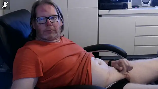 Snapshot of VSteph chatting on June 2026 08:32:02 PM VSteph online show from June 2026 08:32:02 PM