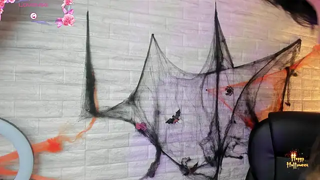 Snapshot of alice__tylor chatting on October 2025 09:33:01 AM alice tylor online show from October 2025 09:33:01 AM