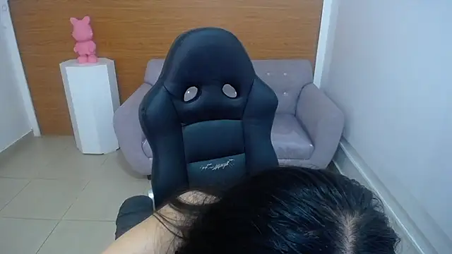 Snapshot of Chinatsu_t chatting on December 2025 12:56:01 PM Chinatsu t online show from December 2025 12:56:01 PM