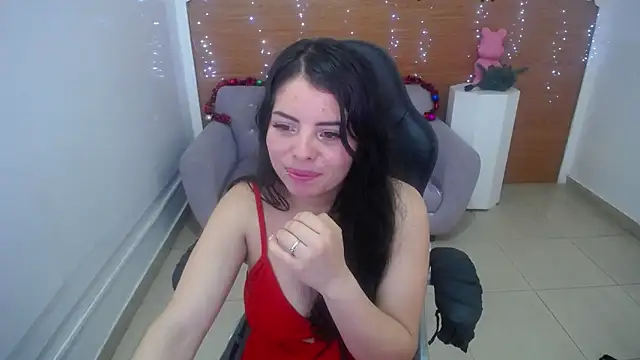 Snapshot of Chinatsu_t chatting on January 2026 05:27:02 PM Chinatsu t online show from January 2026 05:27:02 PM