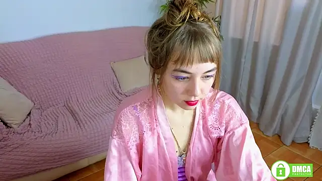 Snapshot of Hello_Vivienne chatting on September 2025 10:48:01 AM Hello Vivienne online show from September 2025 10:48:01 AM