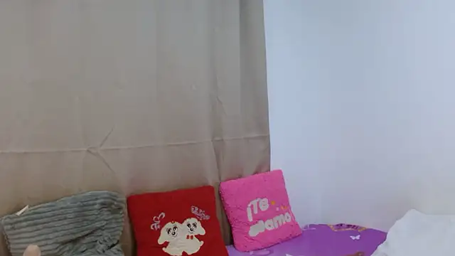 winona hotsexy online show from October 2025 01:14:01 AM