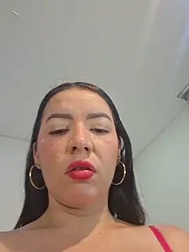 Snapshot of Anal_Luucia chatting on June 2026 12:36:01 PM Anal Luucia online show from June 2026 12:36:01 PM
