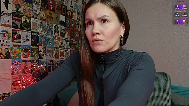 LittleLeen online show from November 2025 05:25:01 PM