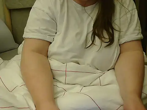 MarthaBriest online show from February 2025 05:08:01 AM