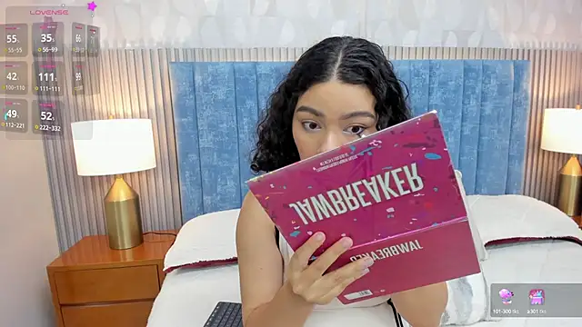 pretty sunlight  online show from November 2025 02:03:02 AM