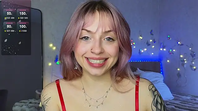 Snapshot of lavenderluxe chatting on February 2025 12:26:02 PM lavenderluxe online show from February 2025 12:26:02 PM