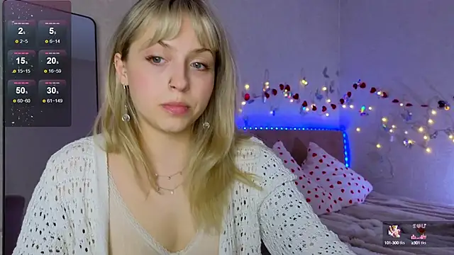 Snapshot of lavenderluxe chatting on February 2025 02:15:02 PM lavenderluxe online show from February 2025 02:15:02 PM