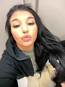 Tisha Busty online show from January 2026 12:42:01 PM