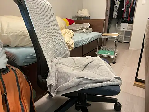 Snapshot of loinclothgay chatting on December 2024 10:45:02 PM loinclothgay online show from December 2024 10:45:02 PM