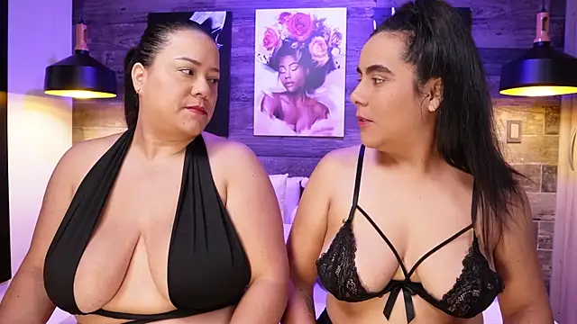 Snapshot of DanyAndAlexa chatting on October 2025 01:11:02 PM DanyAndAlexa online show from October 2025 01:11:02 PM