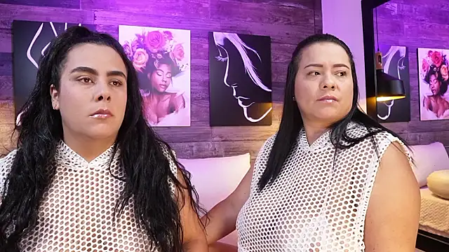 Snapshot of DanyAndAlexa chatting on January 2026 01:16:01 PM DanyAndAlexa online show from January 2026 01:16:01 PM