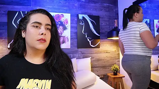 Snapshot of DanyAndAlexa chatting on February 2026 11:20:01 AM DanyAndAlexa online show from February 2026 11:20:01 AM