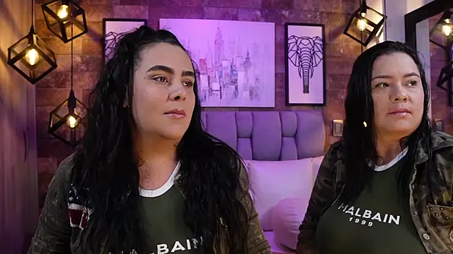 Snapshot of DanyAndAlexa chatting on February 2026 11:22:01 AM DanyAndAlexa online show from February 2026 11:22:01 AM