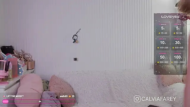 calviafarey online show from September 2025 03:30:02 AM