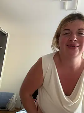 Lombada online show from July 2026 02:30:02 PM