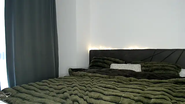 ElizabethAC online show from February 2026 06:50:01 AM