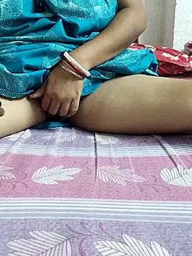 Snapshot of miss-Riy chatting on May 2026 05:19:01 PM miss-Riy online show from May 2026 05:19:01 PM