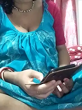 Snapshot of miss-Riy chatting on June 2026 05:01:01 AM miss-Riy online show from June 2026 05:01:01 AM