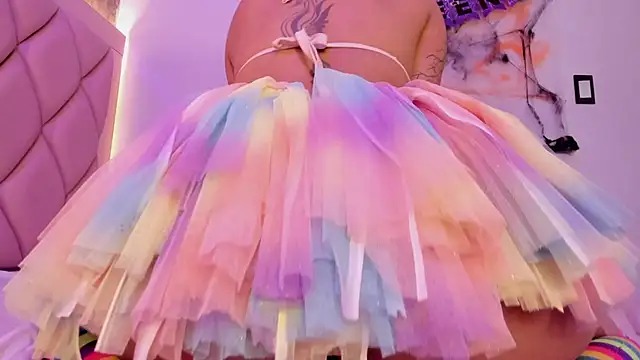 AntonellaQueenn online show from October 2025 11:42:01 AM