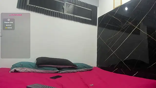 Analiasmith89 online show from December 2025 03:35:02 AM