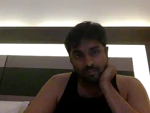 xavier2177 online show from December 2025 06:50:01 PM