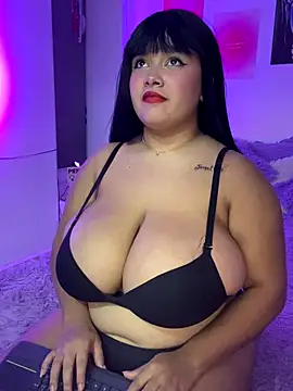 Snapshot of angie_bigboobs_ chatting on October 2025 02:11:01 AM angie bigboobs online show from October 2025 02:11:01 AM