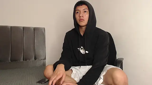 Snapshot of alex-lover chatting on February 2025 08:05:02 AM alex-lover online show from February 2025 08:05:02 AM