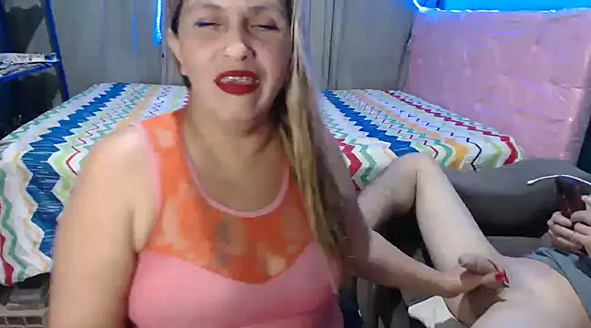 mom son dirty online show from February 2025 10:10:01 PM