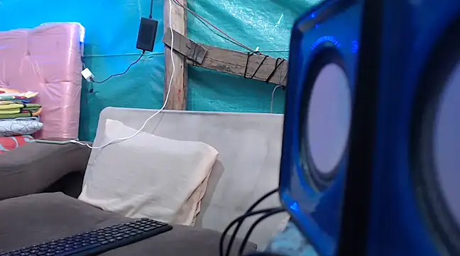 mom son dirty online show from March 2025 02:34:02 PM