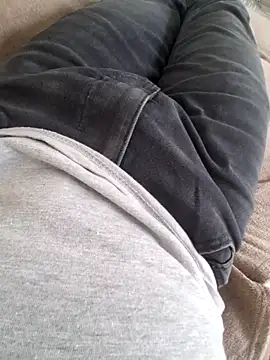 Pedro001Yes online show from April 2026 04:05:01 PM