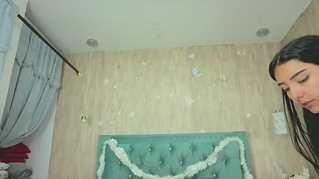 Snapshot of Marcelaa_fox chatting on November 2025 08:33:02 PM Marcelaa fox online show from November 2025 08:33:02 PM