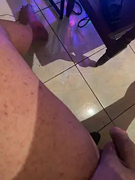 Toalha1 online show from April 2026 05:22:02 PM