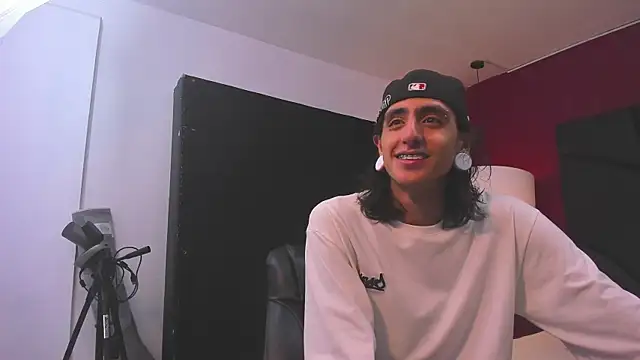 Matthew Dixonn online show from December 2024 03:16:02 AM