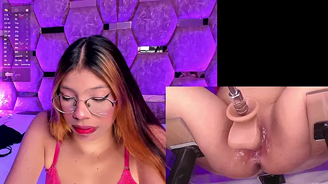 LunaAridi online show from March 2026 10:33:01 PM