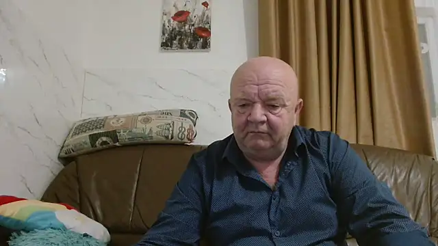 fullballs6 online show from December 2025 03:37:02 AM