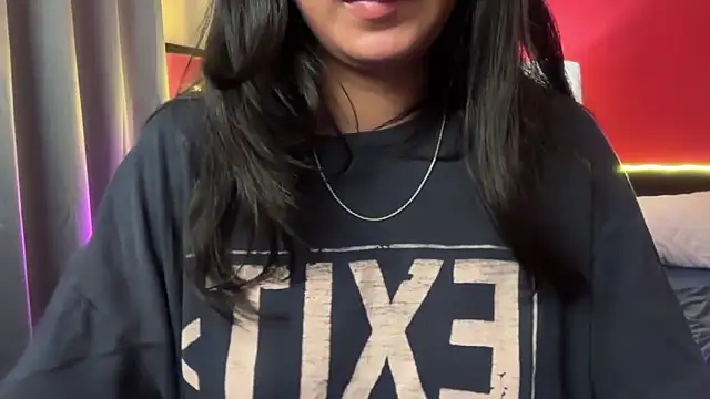 Snapshot of simrann_69 chatting on October 2025 09:24:01 PM simrann 69 online show from October 2025 09:24:01 PM