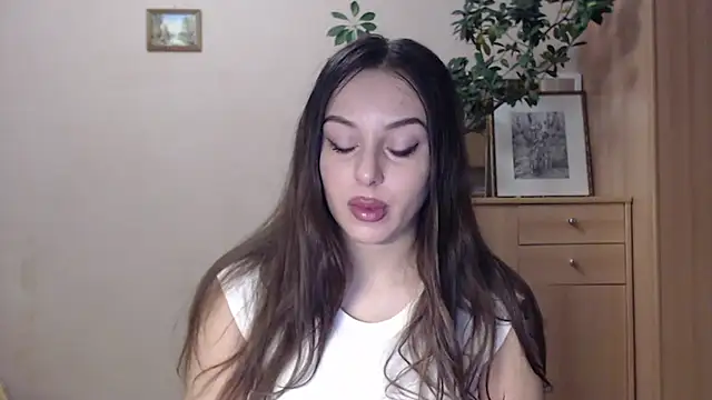 courtneyPerfect online show from January 2025 02:51:02 PM