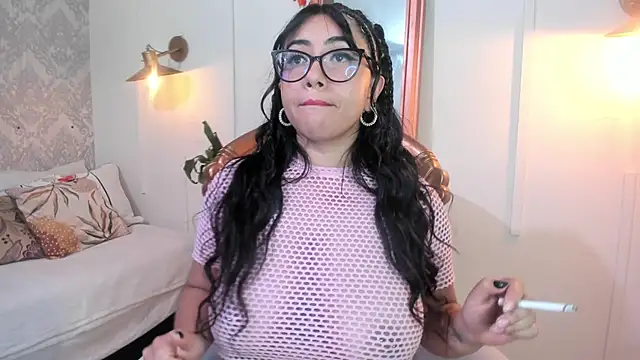 Sexy cristall  online show from December 2024 09:31:02 AM