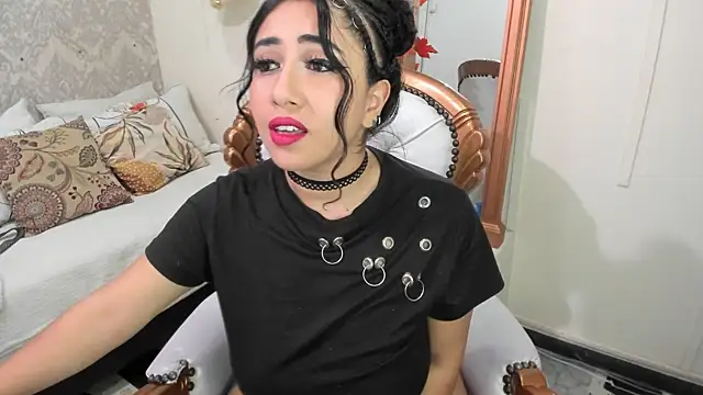 Sexy cristall  online show from January 2025 09:41:01 AM