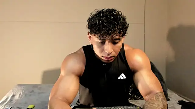 bradley smith online show from November 2025 06:38:02 AM